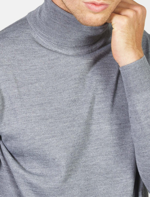 Dolcevita basic in lana merino_Luigi Fusaro