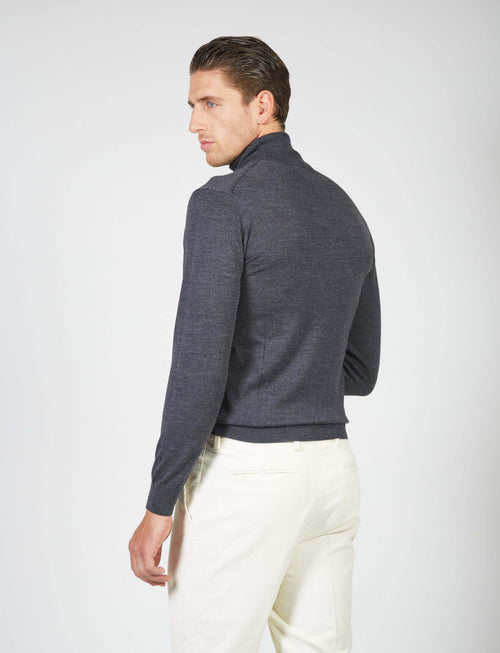 Dolcevita basic in lana merino_Luigi Fusaro