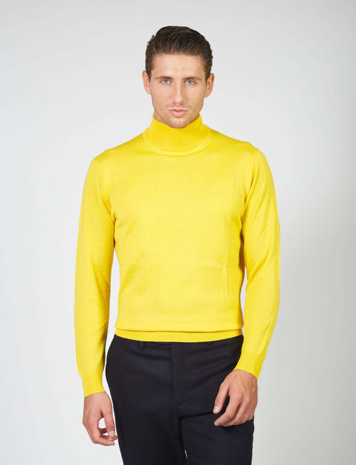 Dolcevita basic in lana merino_Luigi Fusaro