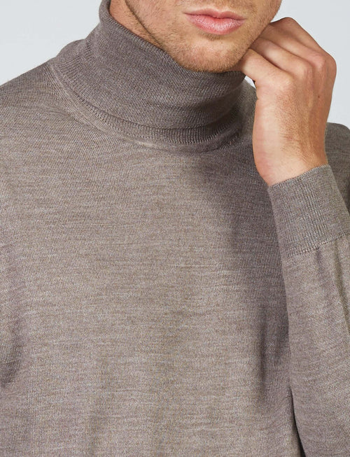 Dolcevita basic in lana merino_Luigi Fusaro