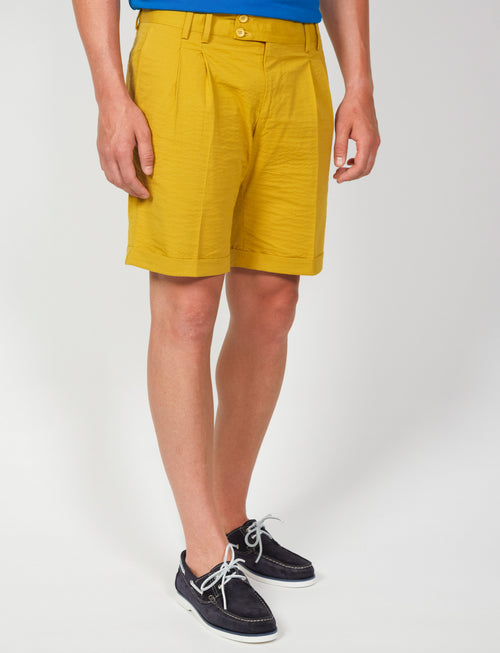 Bermuda in cotone goffrato con pinces |Colore:Ocra