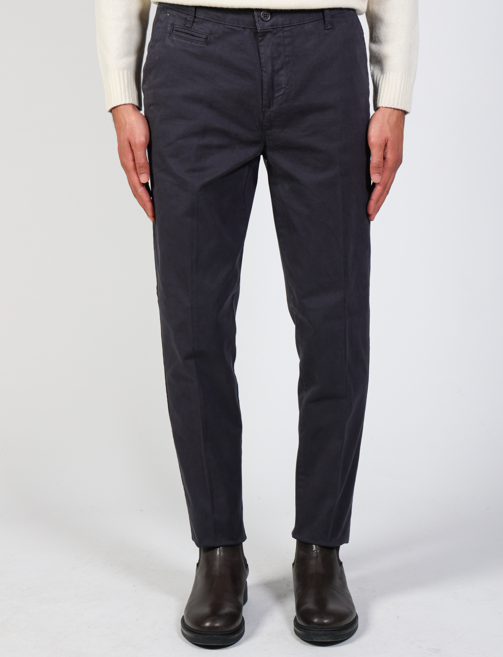 River Island - Pantaloni da abito skinny in twill blu navy River Island - Pantaloni da abito skinny in twill blu navy