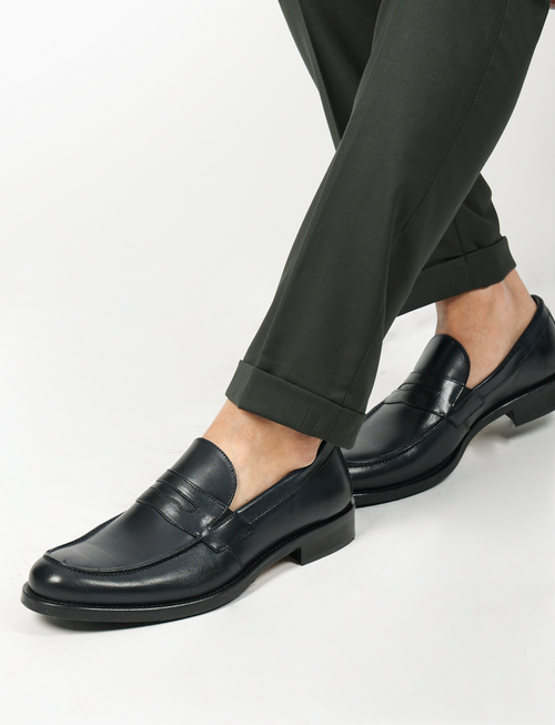 Pantalone formale tinta unita |Colore:Verde