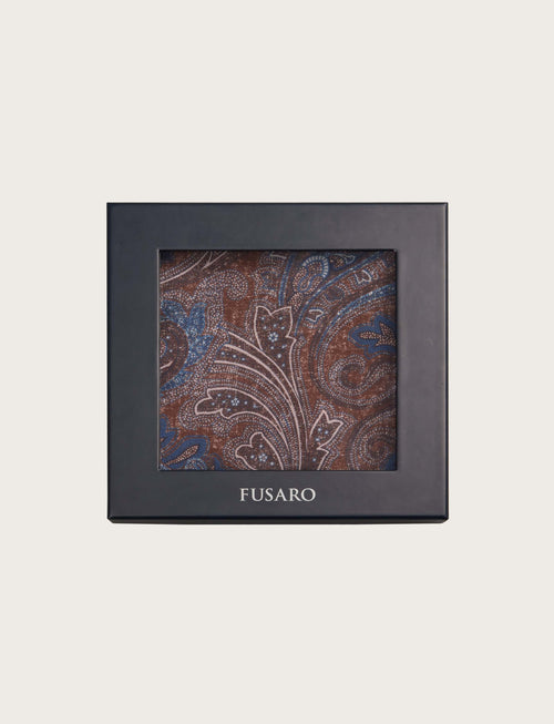 Foulard in seta paisley marrone e blu luigi fusaro