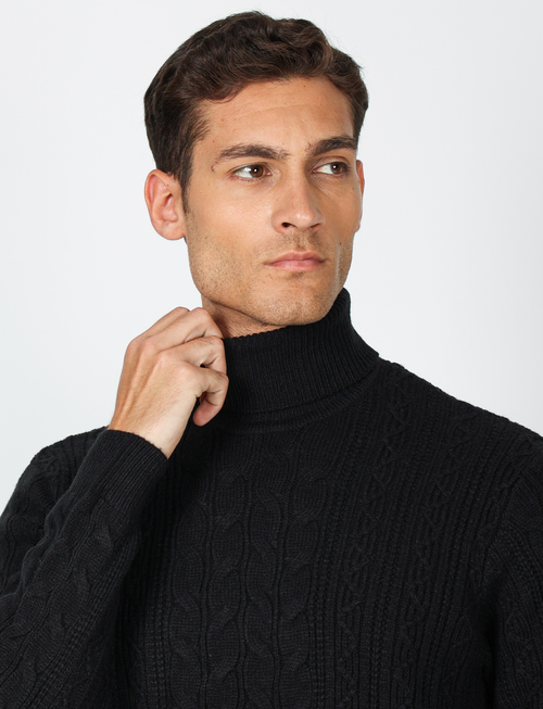 Maglia collo alto a trecce in misto lana |Colore:Nero