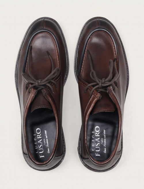 Scarpe stringate in pelle con suola carrarmato |Colore:Marrone