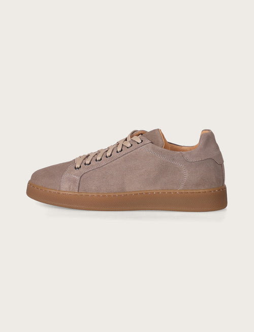 Sneakers in camoscio con suola in gomma |Colore:Taupe