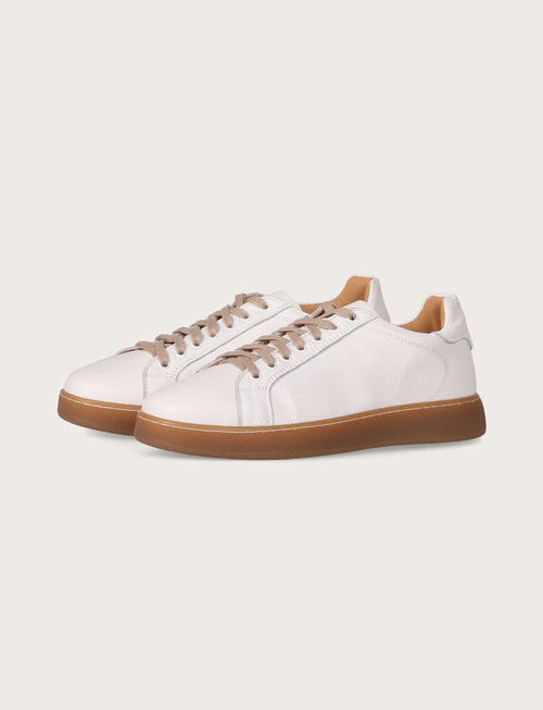 Sneakers in pelle bottalata con suola in gomma |Colore:Panna