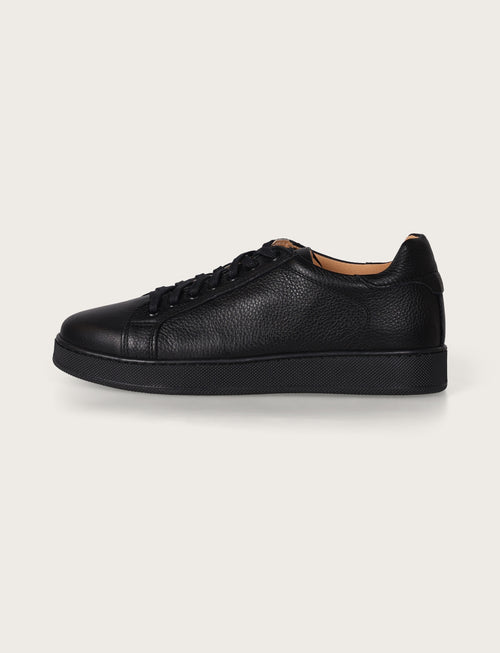 Sneakers in pelle bottalata con suola in gomma luigi fusaro