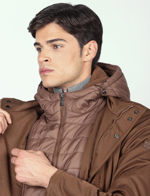 Parka imbottito con pettorina e cappuccio |Colore:Moro