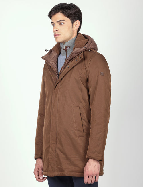 Parka imbottito con pettorina e cappuccio |Colore:Moro