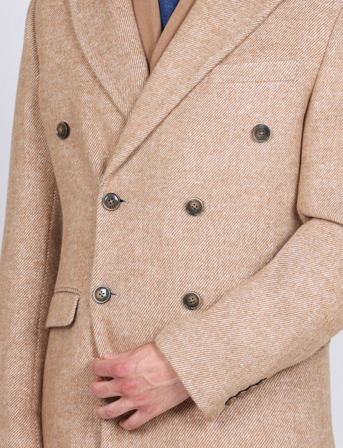 Cappotto doppiopetto spigato |Colore:Cammello