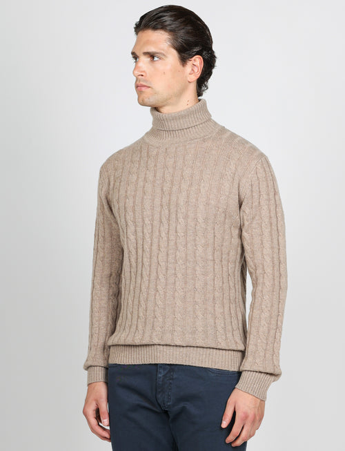 Dolcevita a trecce in lambswool |Colore:Beige