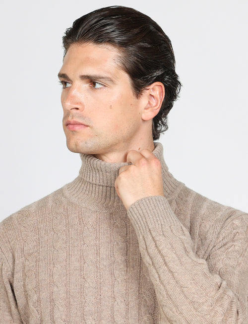 Dolcevita a trecce in lambswool |Colore:Beige