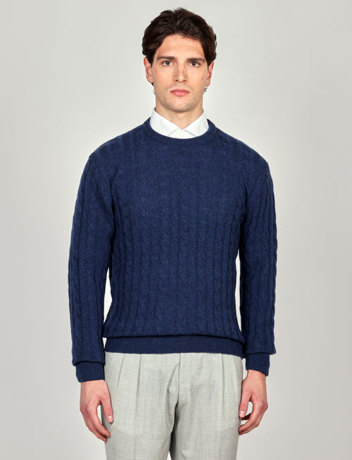 Maglia girocollo a trecce in lana lambswool |Colore:Bluette