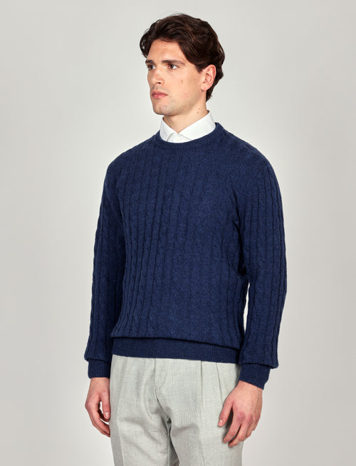 Maglia girocollo a trecce in lana lambswool |Colore:Bluette