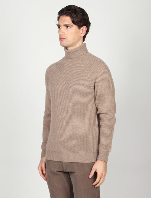 Dolcevita a costa inglesi in lana lambswool |Colore:Beige