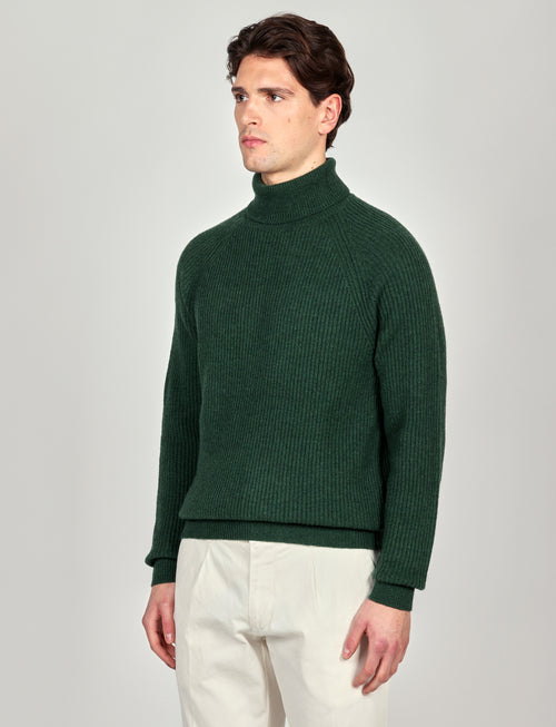 Dolcevita a costa inglesi in lana lambswool |Colore:Verde inglese