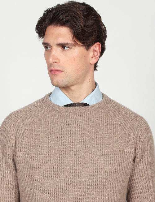 Maglia girocollo a coste inglesi in lana |Colore:Beige