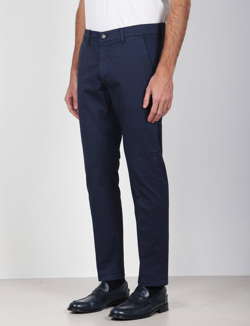 Pantaloni in gabardine di cotone stretch |Colore:Blu