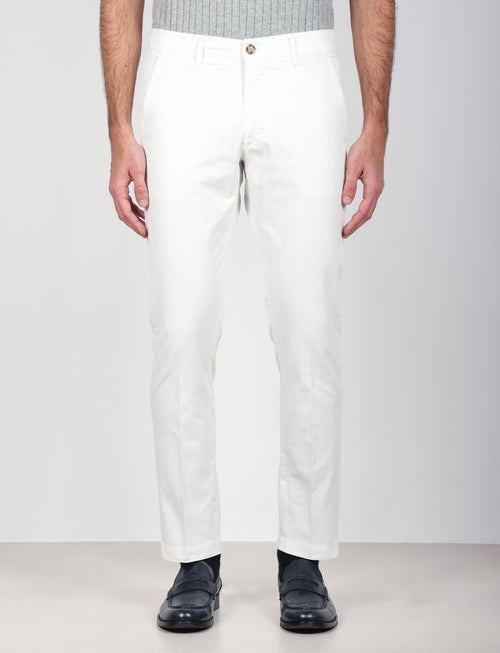 Pantaloni in gabardine di cotone stretch |Colore:Bianco