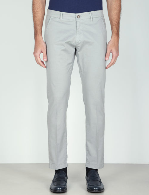 Pantaloni in gabardine di cotone stretch |Colore:Grigio