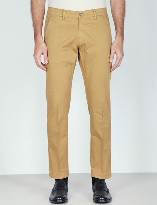 Pantaloni in gabardine di cotone stretch |Colore:Senape