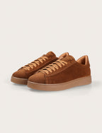 Sneakers in camoscio minimal con suola in gomma Luigi Fusaro