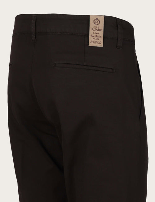 Pantaloni con pinces in cotone elasticizzato_Luigi Fusaro
