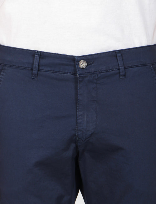 Pantaloni in gabardine di cotone stretch |Colore:Blu
