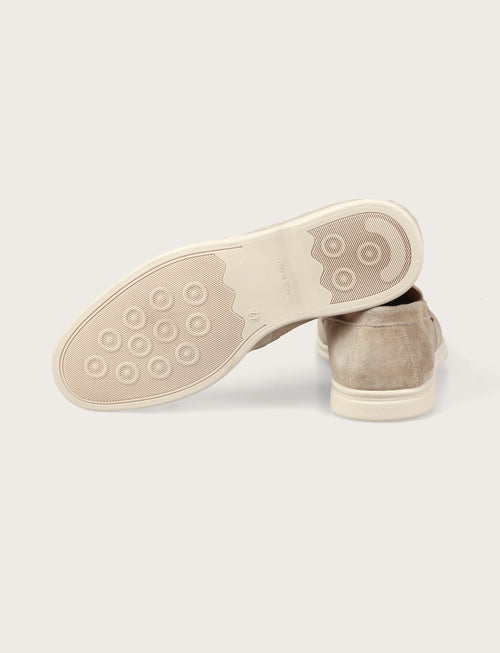 Mocassini slip on in camoscio