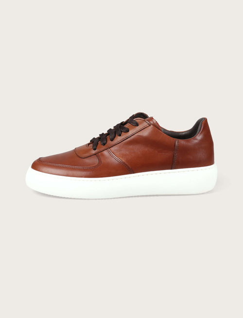 Sneakers in pelle casual con suola in gomma_Luigi Fusaro