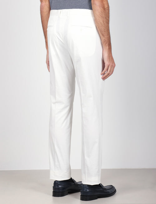 Pantaloni tinta unita in cotone stretch