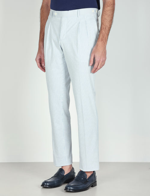 Pantaloni a righe in cotone goffrato con pinces |Colore:Celeste
