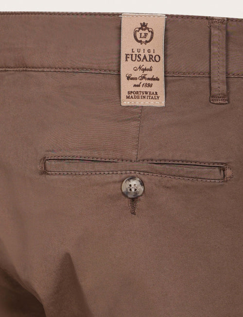 Pantaloni chino in cotone elasticizzato |Colore:Moro