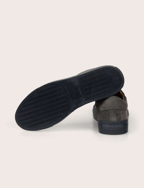 Sneakers in camoscio Luigi Fusaro