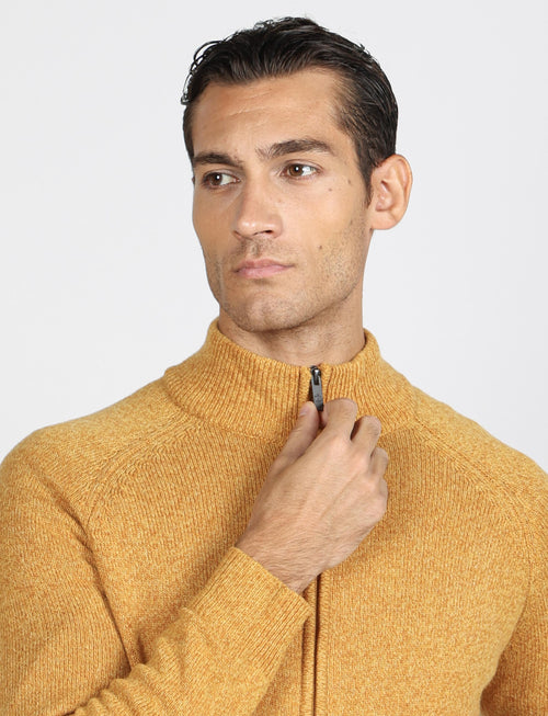 Cardigan con zip in lana lambswool |Colore:Ocra