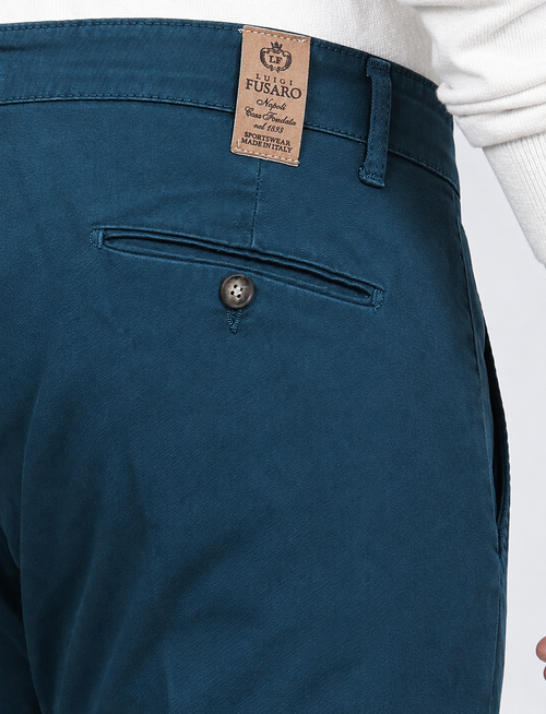 Pantaloni chino in cotone gabardine |Colore:Petrolio