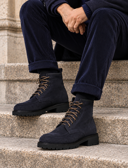 Stivaletto in nabuk con suola carrarmato |Colore:Blu