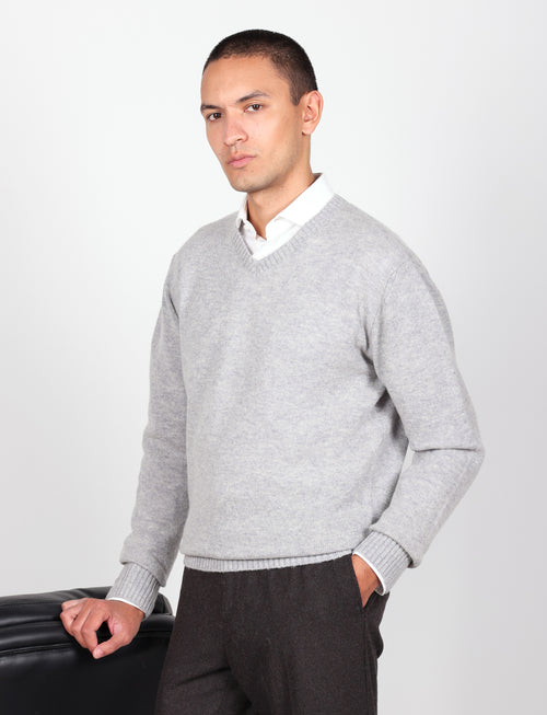 Maglia scollo a v in lambswool |Colore:Grigio