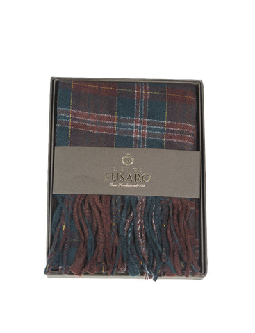 Scarf with tartan pattern fringes