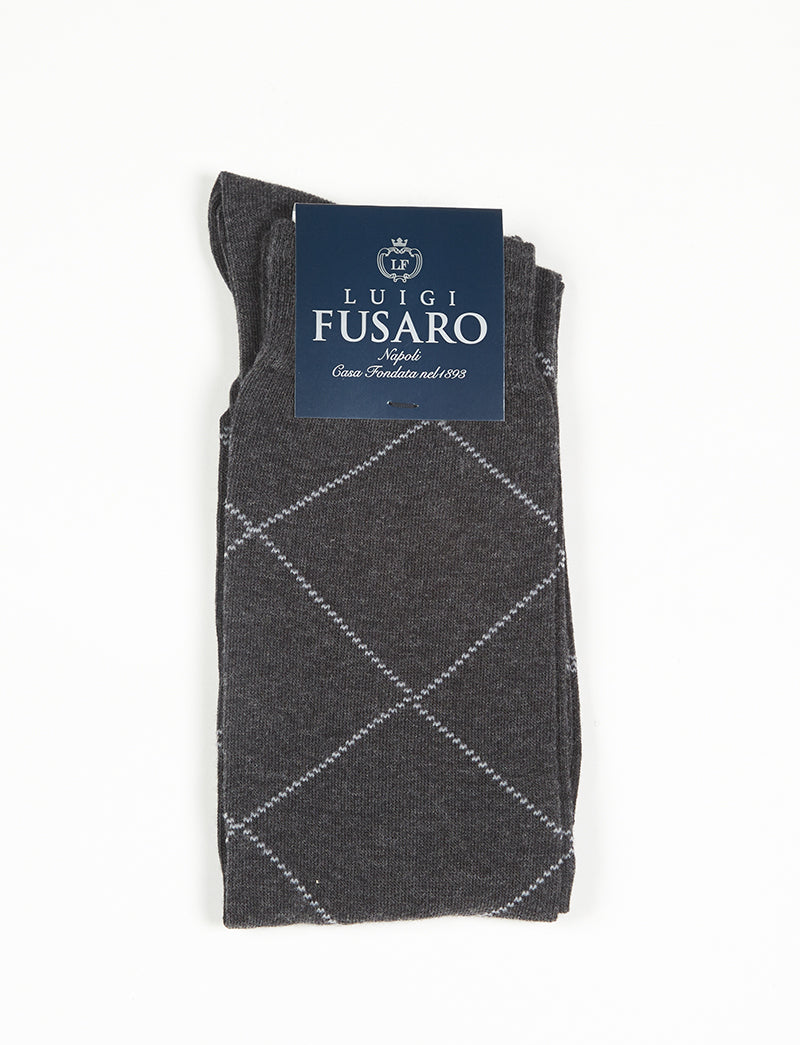 Long diamond pattern socks