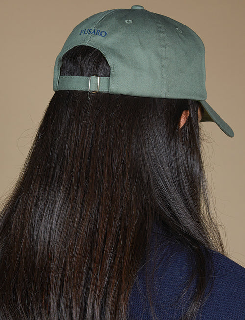 Cappellino in cotone tinta unita