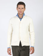 Cardigan con bottoni a trecce