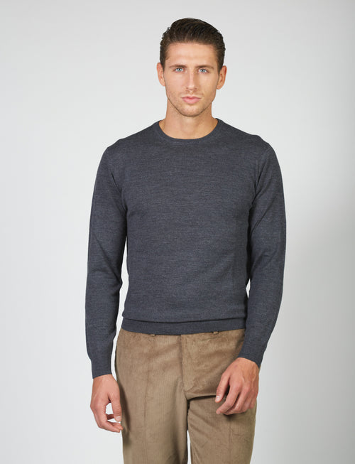 Maglia girocollo in lana merino