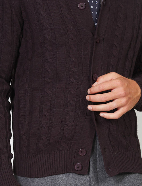Cardigan con bottoni a trecce