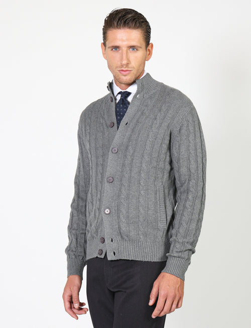 Cardigan con bottoni a trecce