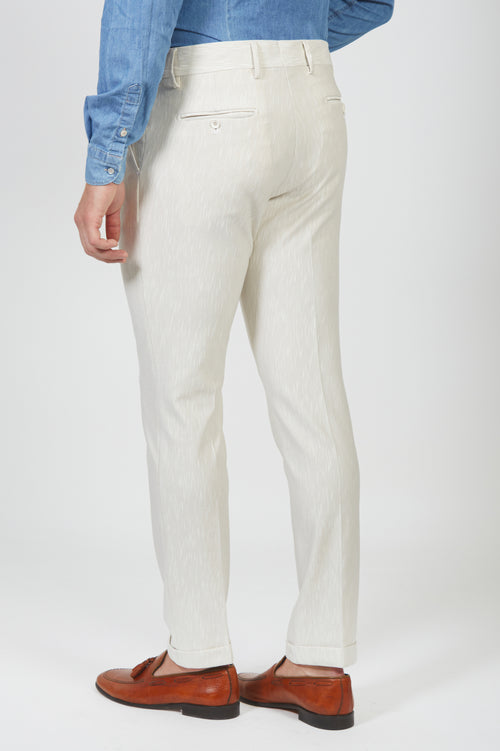 Pantalone in maglia con doppia pince