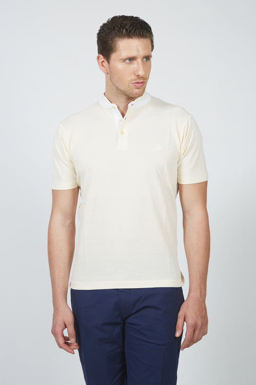 Polo con collo coreano bicolore in cotone