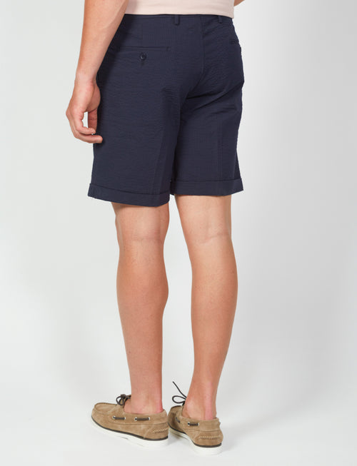 Bermuda in cotone goffrato con pinces